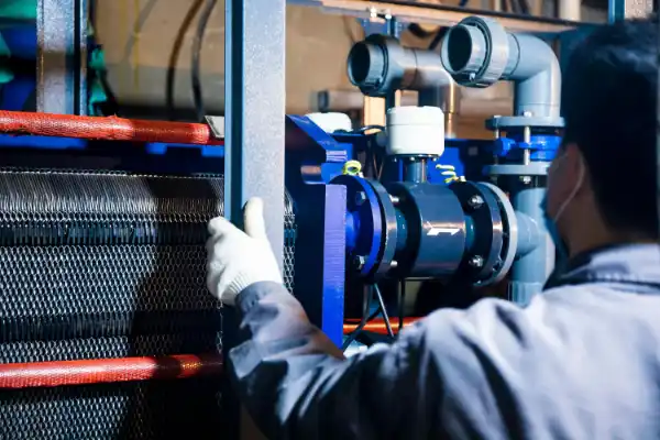 trabajador aire acondicionado comercial